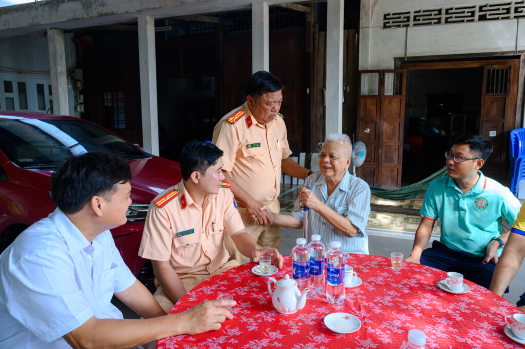 Hoat Dong 79 Nam Ngay Thuong Binh Liet Si Hoi Doanh Nghiep Phuong Son Dong Va Phong Csgt (2)