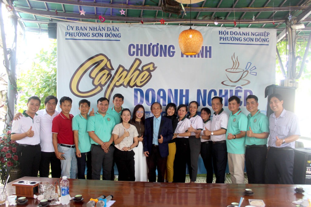 "Cà Phê Doanh Nghiệp" phường Sơn Đông tháng 9/2026 - tăng cường đối thoại, đồng hành phát triển 6 Cà Phê Doanh Nghiệp Phường Sơn Đông Tỉnh Vĩnh Long (13)