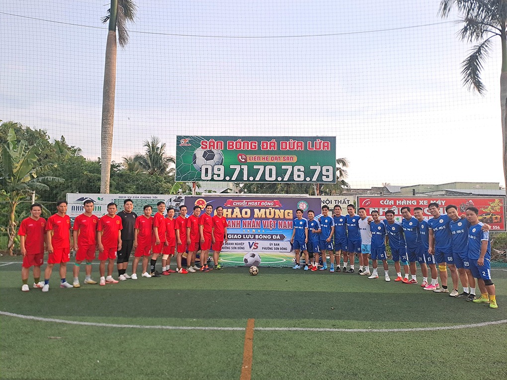 Sôi nổi các hoạt động chào mừng ngày Doanh Nhân Việt Nam 2026 4 Giao Luu Bong Da Hoi Doanh Nghiep Phuong Son Dong (4)